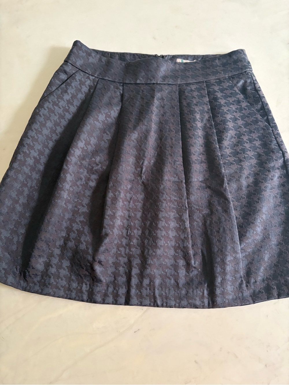 Halogen Houndstooth Pleated Skirt